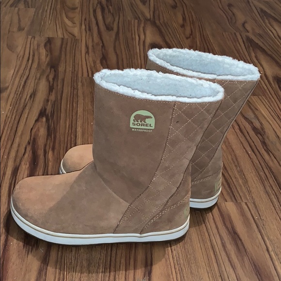 sorel boots poshmark